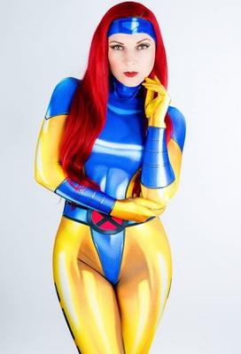 More Cosplay Divas