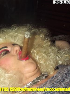 VEGAS SLUT