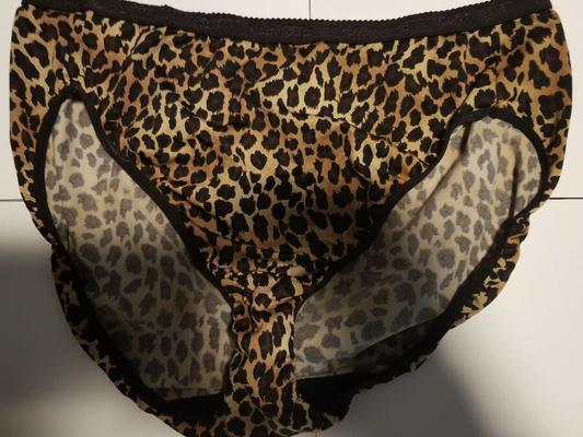 milfs and underwear