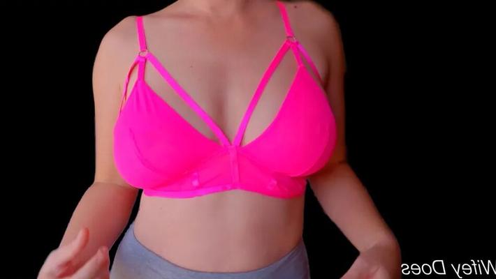 10 Pics Wife stuns in hot pink bra
