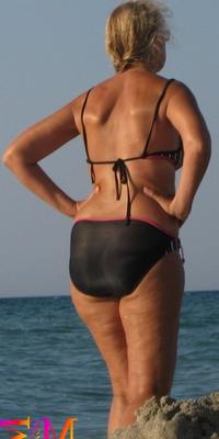 BBW Blondes in bikini (Beach Voyeur)