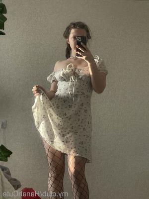 Hannah Free Photos - 24 Pics
