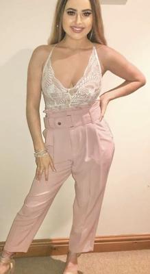 Sandzi Belle Anglaise