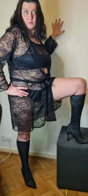 New foot, boots and shoes gallery.