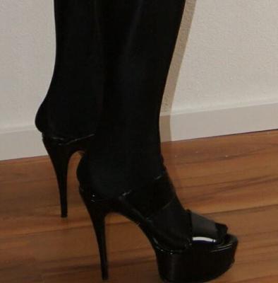 Mules and Nylon Fetish
