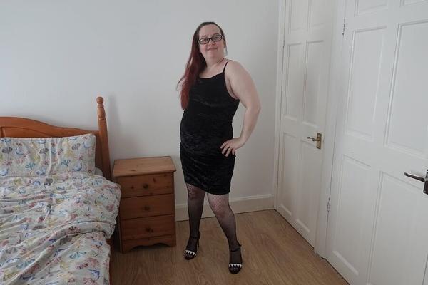Date Night Robe en velours noir Bas résille