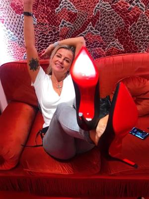 Salopes de Bourgeoises en Louboutin High Heels