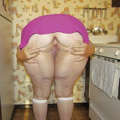 Mature Mums