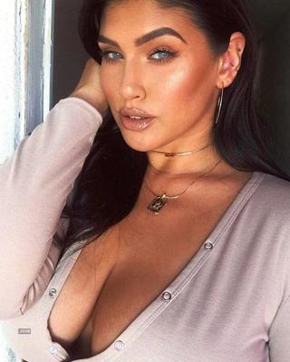 Latecia Thomas