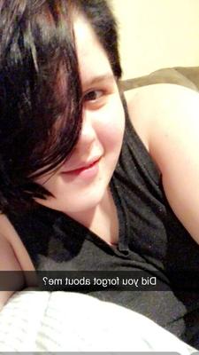Married lesbian bitch wants big black cock