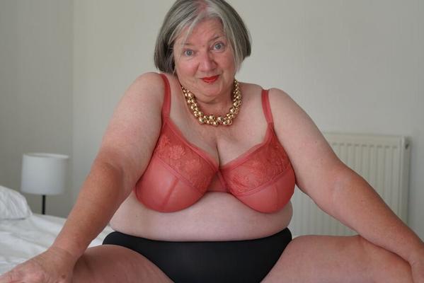 Chris44g Neue Dessous