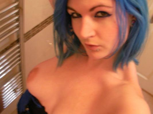 Emma J Black Selfie