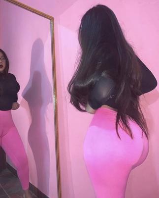 Rica cachonda