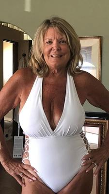 Older and hot (Swimsuite)
