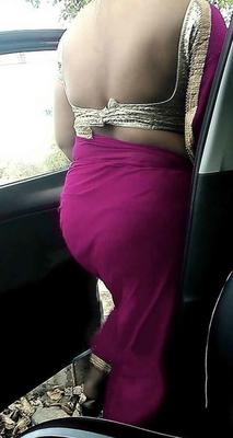 Non nude hot aunty