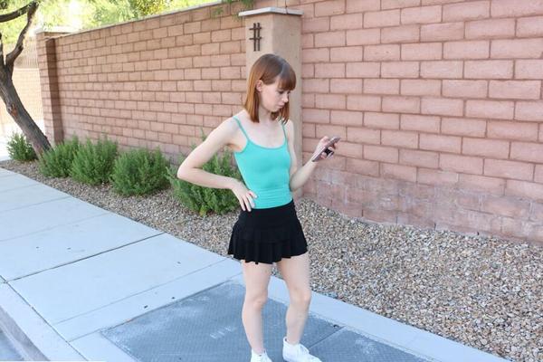 BrokenBabes - Détruire le trou du cul de la petite rousse Alexa Nova