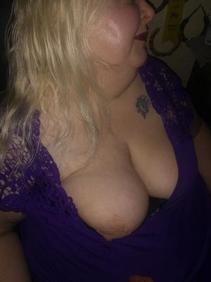 wifes big tits