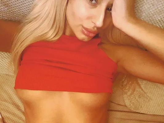 Viki Slavova
