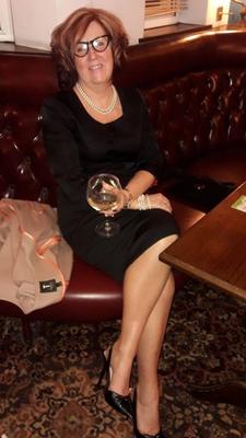 .UK mature wife exposed by hubby