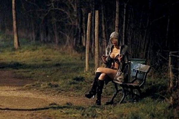 Mulheres com Fantasme Tapineuse - Mulheres transando com a puta