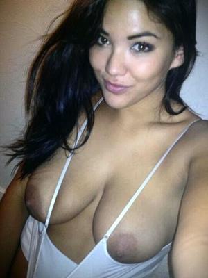 Paid Neighbor $ for pics of His Hot Wife!