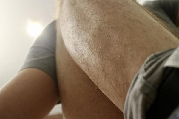 Heavy Ballstretcher on fat hairy nuts