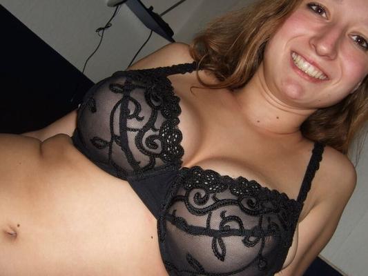 Stunning GF in Sunning Lingerie