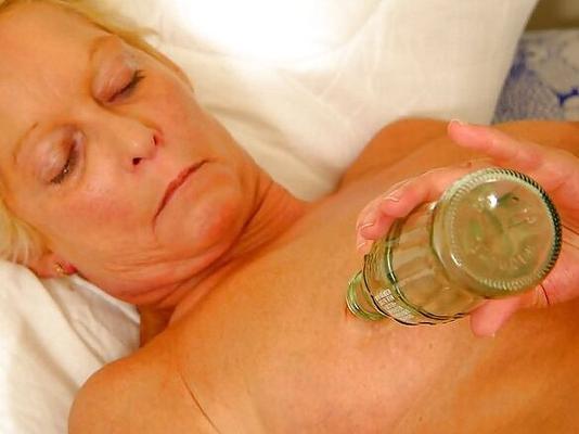Gorgeous Shaved Granny