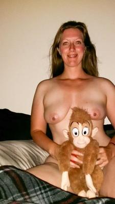 Thick Cum Loving Whore MILF Has A Great Ass And Meaty Cunt