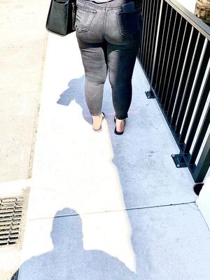 Humongous pawg brewery booty