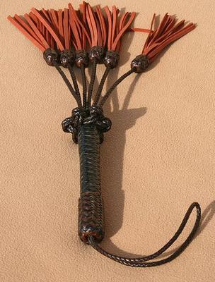 Roraima. Multi-tail flogger