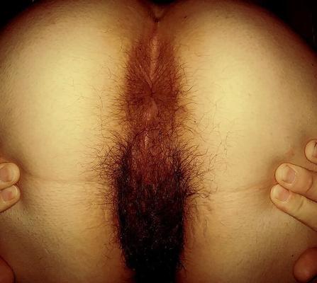 Realamateur hairy holes