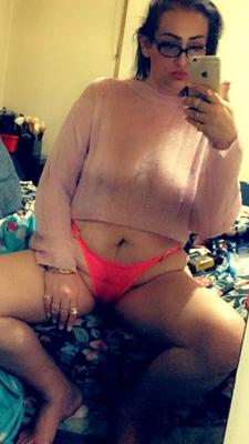 Just a couple of pics xxx