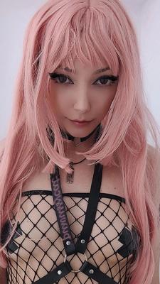 ゲーマー女子がまたストライク(•`益´•)