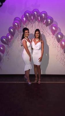 Curvy slag twin Megan