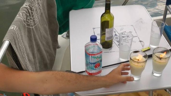 Annadevot - Barco Especial: cera nos idiotas
