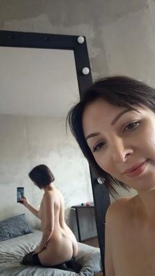 Office worker taking some nudes at home