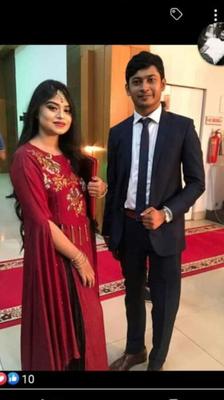 spectacle de seins de fille chaude desi