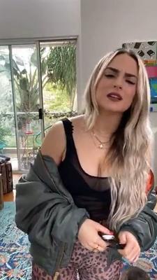 Sexy JoJo - Boobs On Show Again