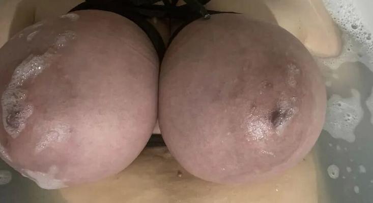 Titts Titts Titts