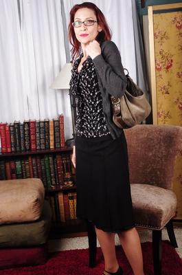 OlderWomanFun の 45 歳の母親 Betty