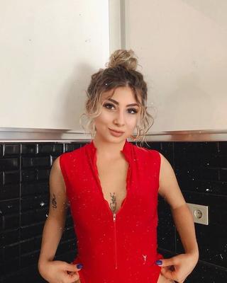 Sexy Turkish Aylin