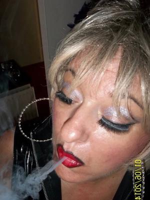 SMOKE SEX SUNDAY