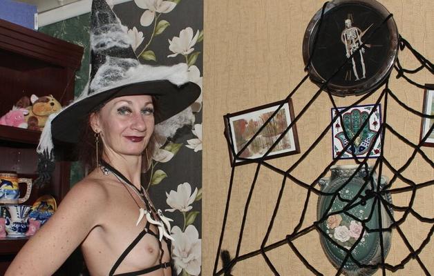ハロウィンスタイルで新年を迎える