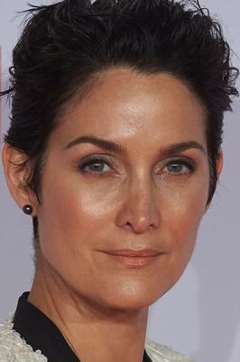 CARRIE-ANNE MOSS