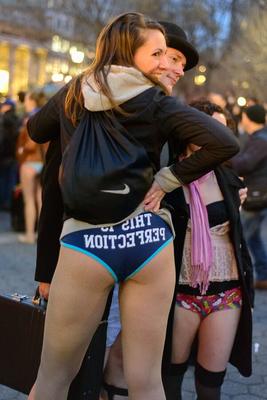 No pants day