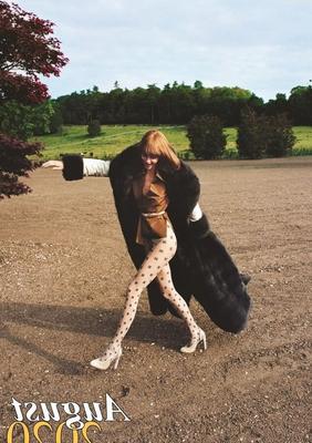 Chaos - Calendar (Scans): Cara &amp; Kendall