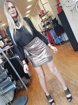 Sexy shopping