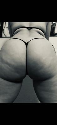 5 Pics black & grey