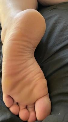 PAWG BBW booty and feet